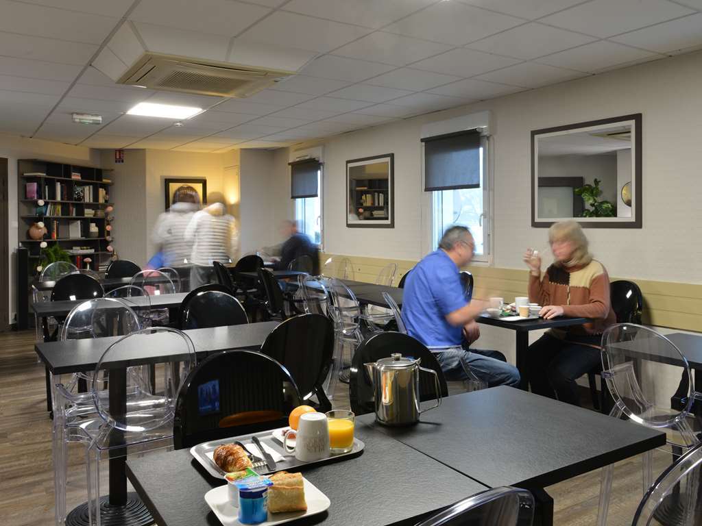Hotel Kyriad Brive Ouest Restaurant photo